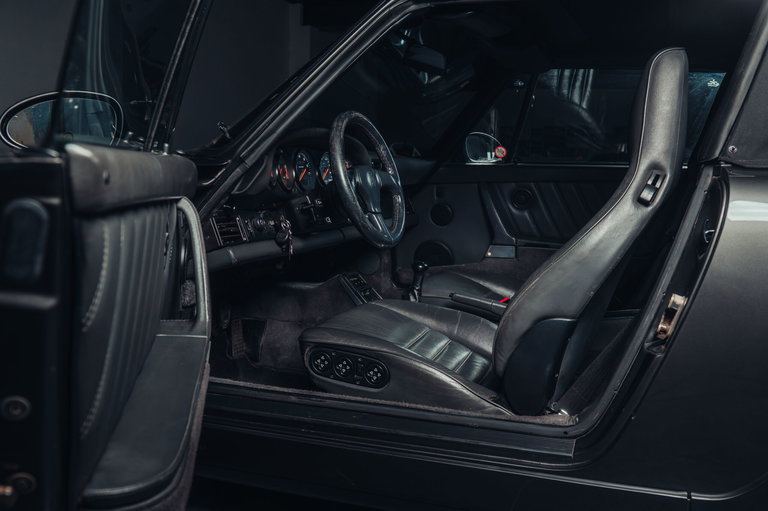 Porsche 964 Carrera 4