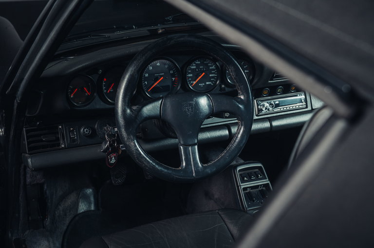 Porsche 964 Carrera 4