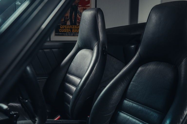 Porsche 964 Carrera 4