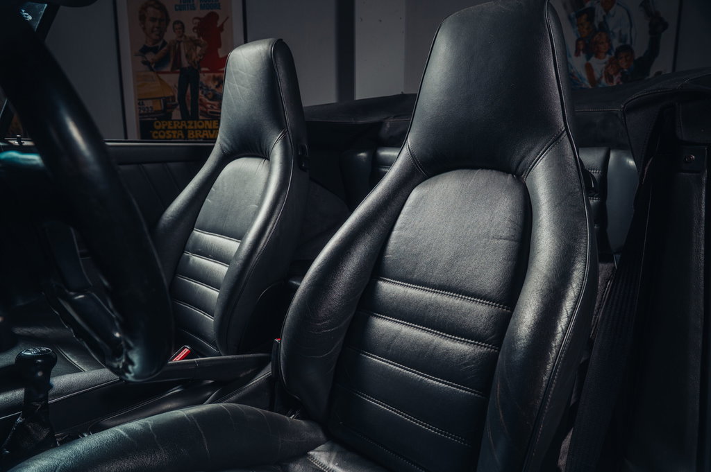 Porsche 964 Carrera 4