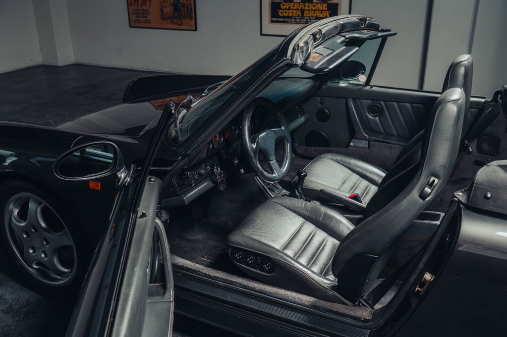 Porsche 964 Carrera 4