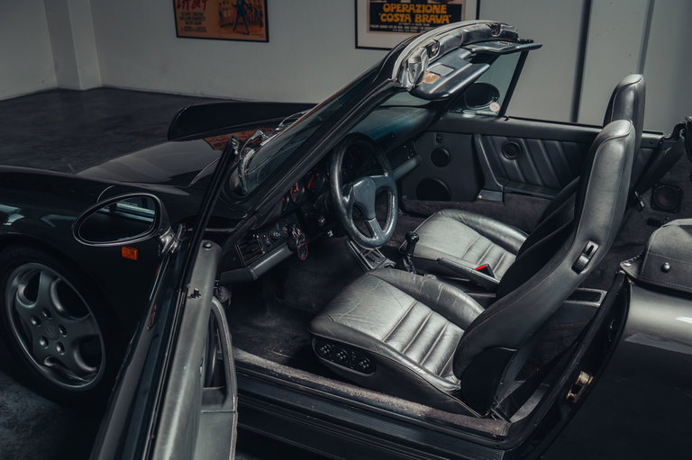 Porsche 964 Carrera 4