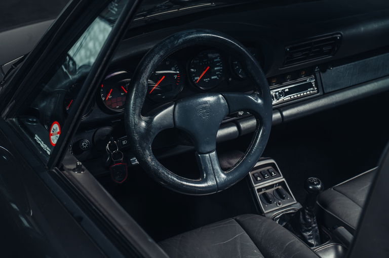 Porsche 964 Carrera 4