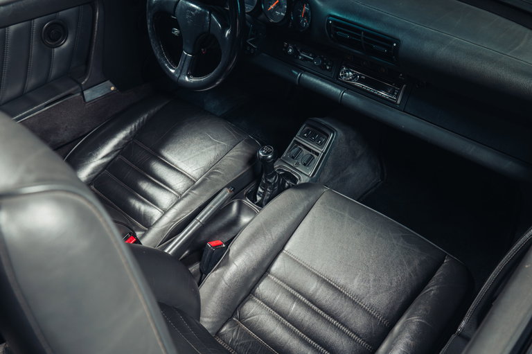 Porsche 964 Carrera 4