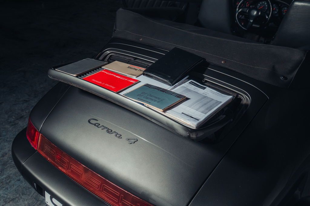 Porsche 964 Carrera 4