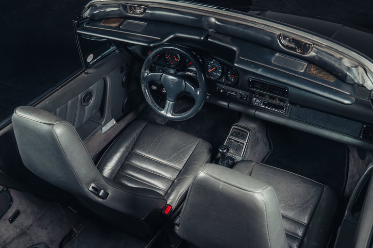 Porsche 964 Carrera 4