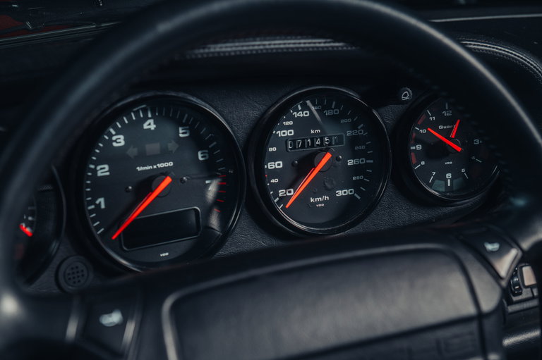 Porsche 964 Carrera 2