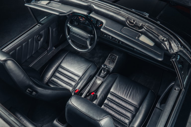 Porsche 964 Carrera 2
