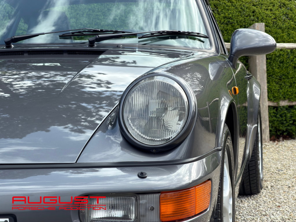 Porsche 964 Carrera 4