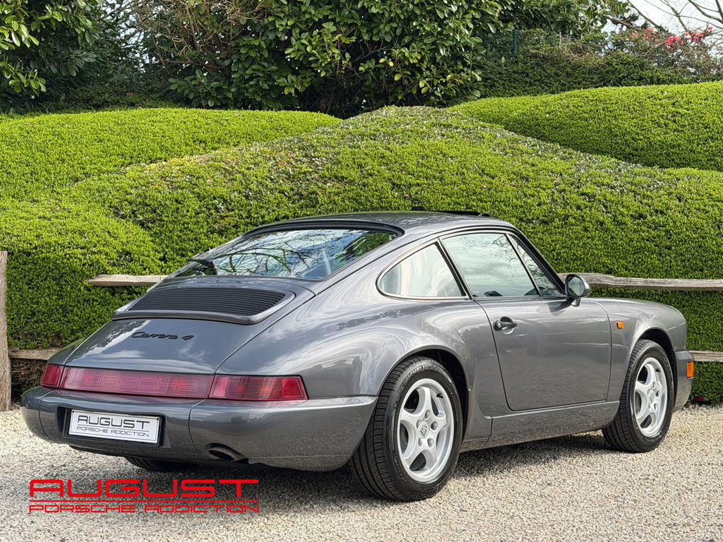 Porsche 964 Carrera 4