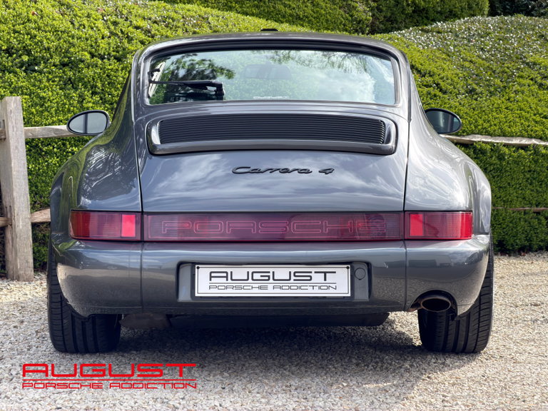 Porsche 964 Carrera 4