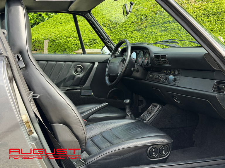 Porsche 964 Carrera 4