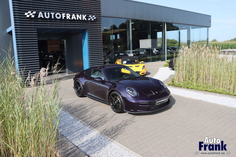 Porsche 992 GT3 Touring