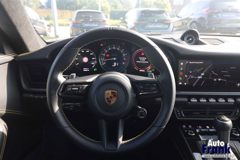 Porsche 992 GT3 Touring