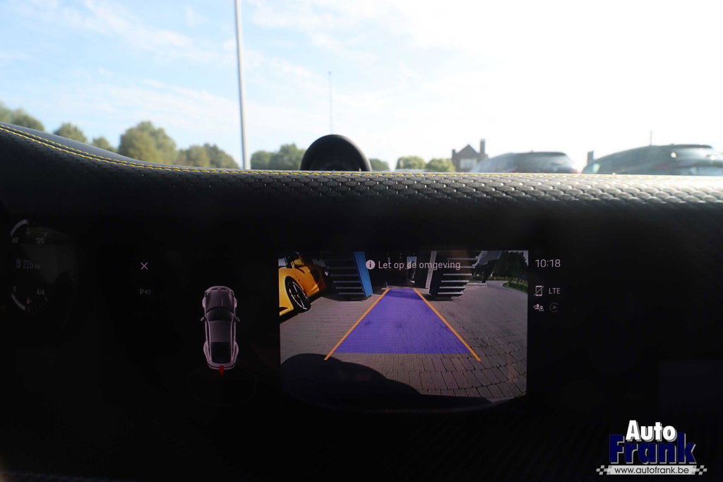 Porsche 992 GT3 Touring