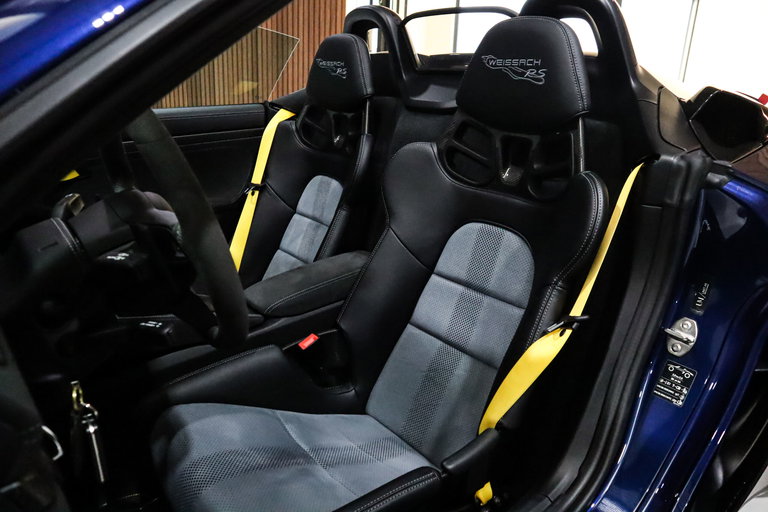 Porsche 718 Spyder RS