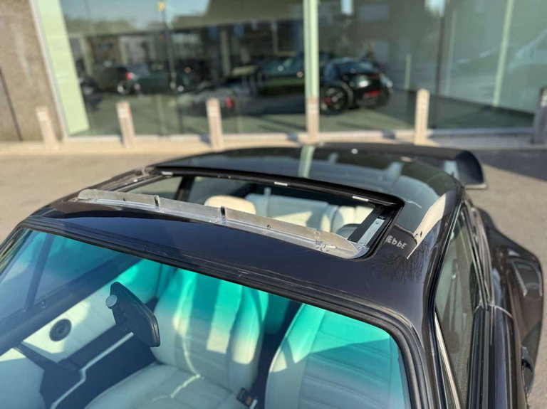 Porsche 911 Turbo 3.3