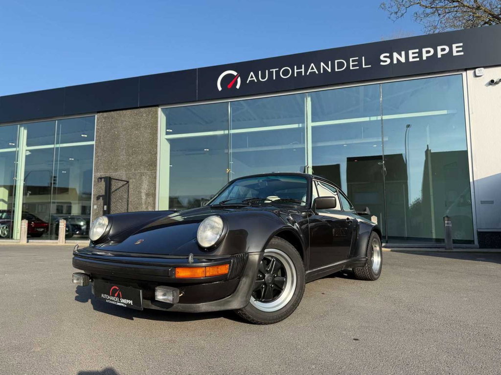 Porsche 911 Turbo 3.3
