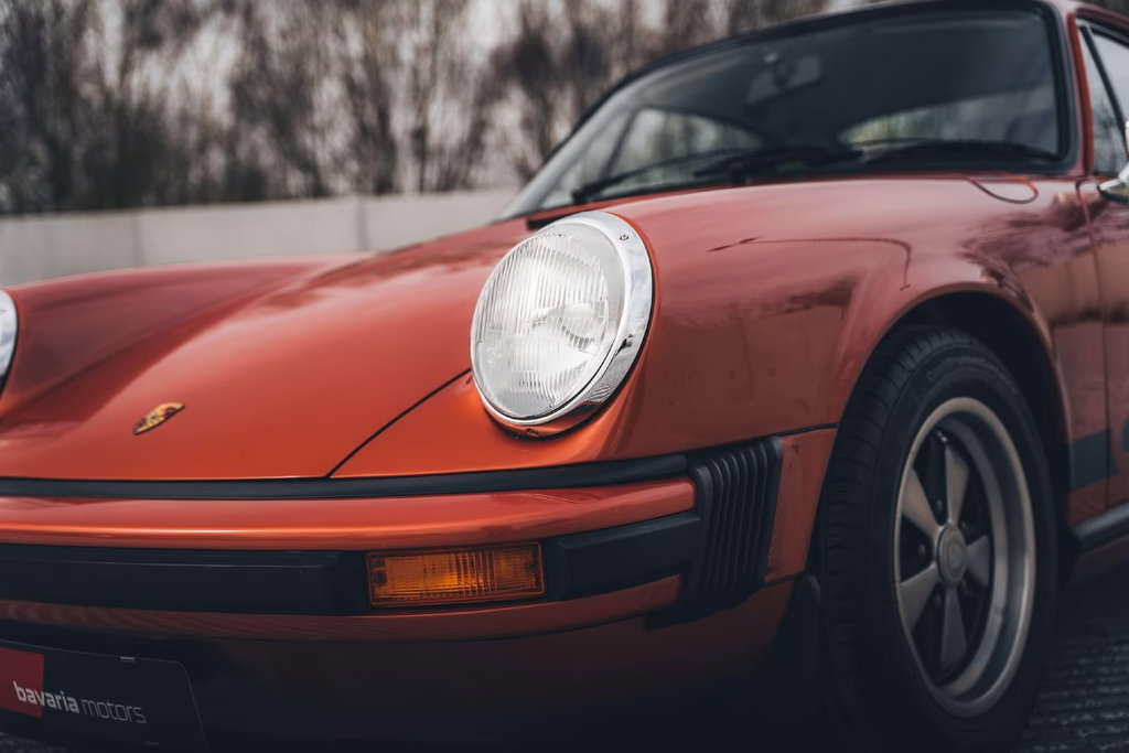 Porsche 911 Carrera 2.7