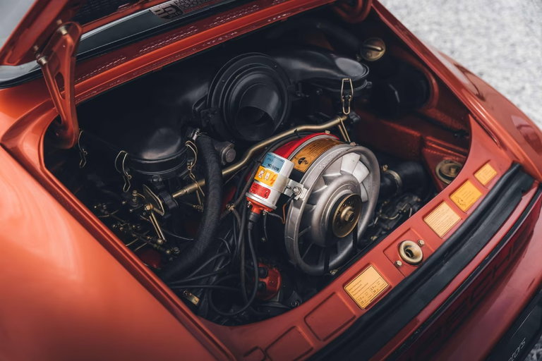 Porsche 911 Carrera 2.7