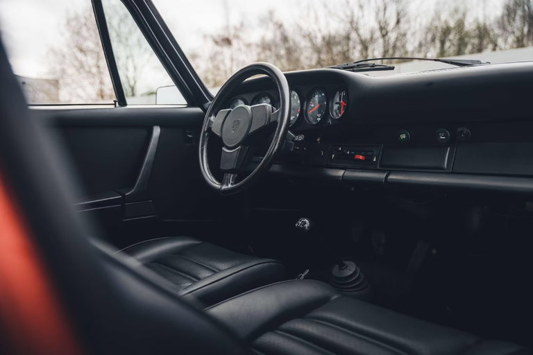 Porsche 911 Carrera 2.7