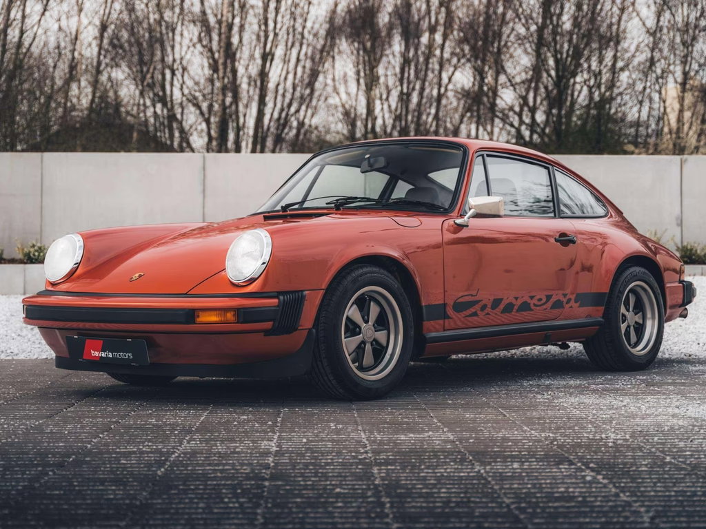 Porsche 911 Carrera 2.7