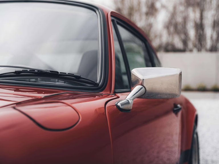Porsche 911 Carrera 2.7
