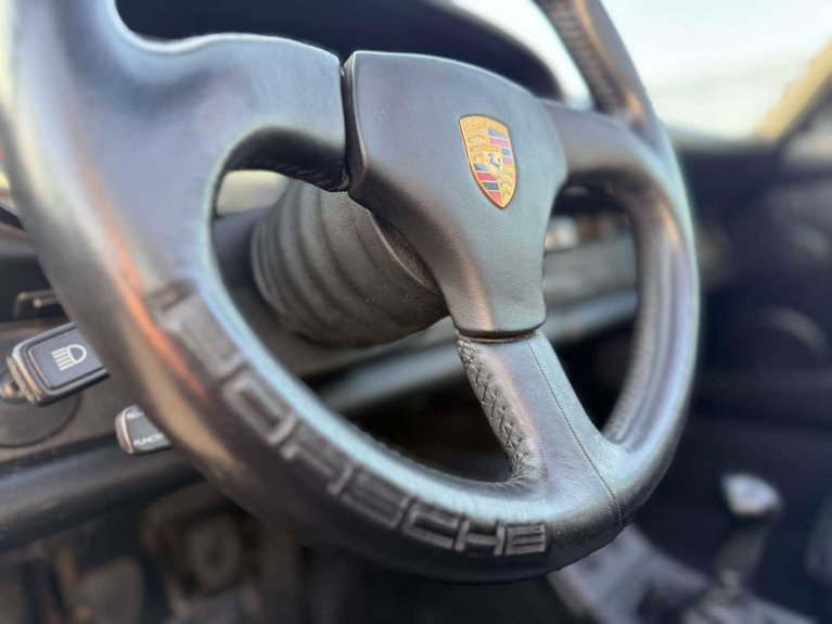 Porsche 964 Carrera 4