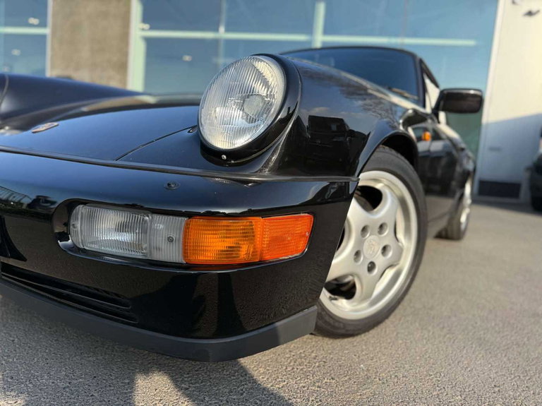 Porsche 964 Carrera 4