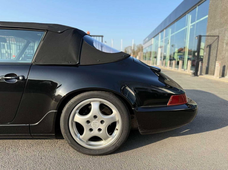 Porsche 964 Carrera 4