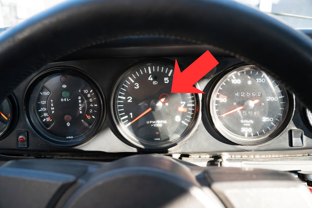 Porsche 911 Carrera 2.7