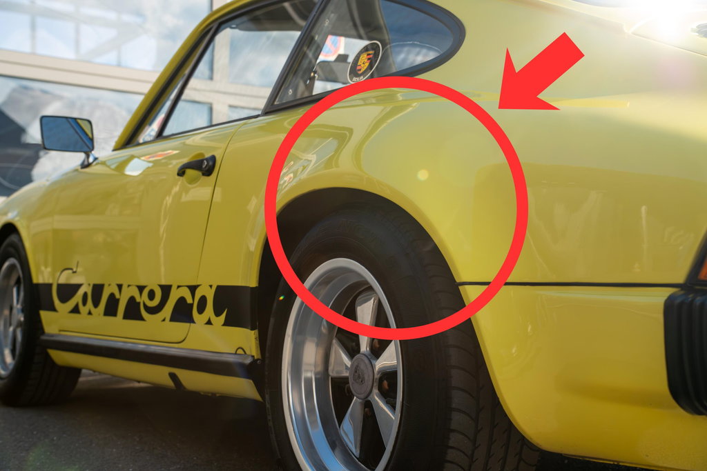 Porsche 911 Carrera 2.7