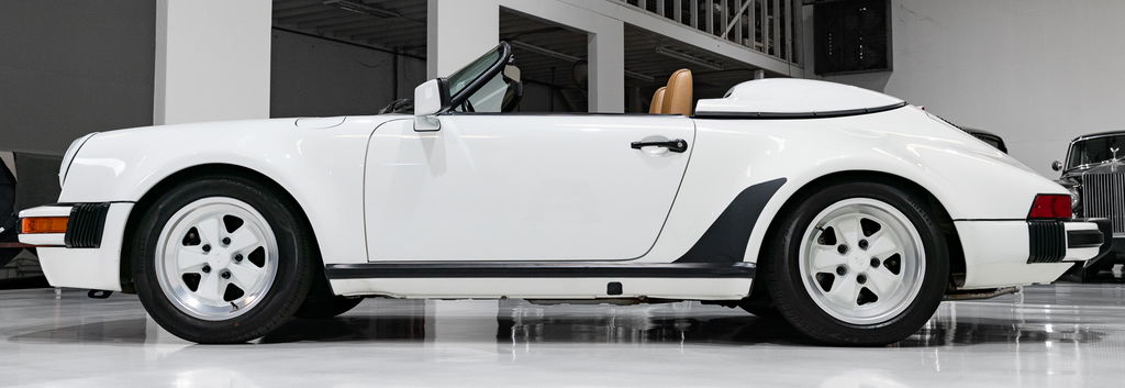 Porsche 911 Carrera 3.2 Speedster (US)