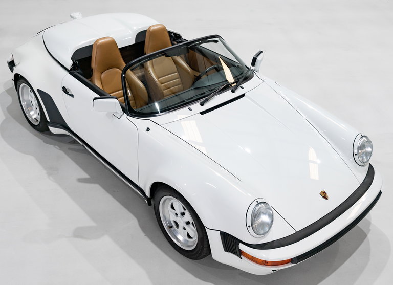 Porsche 911 Carrera 3.2 Speedster (US)