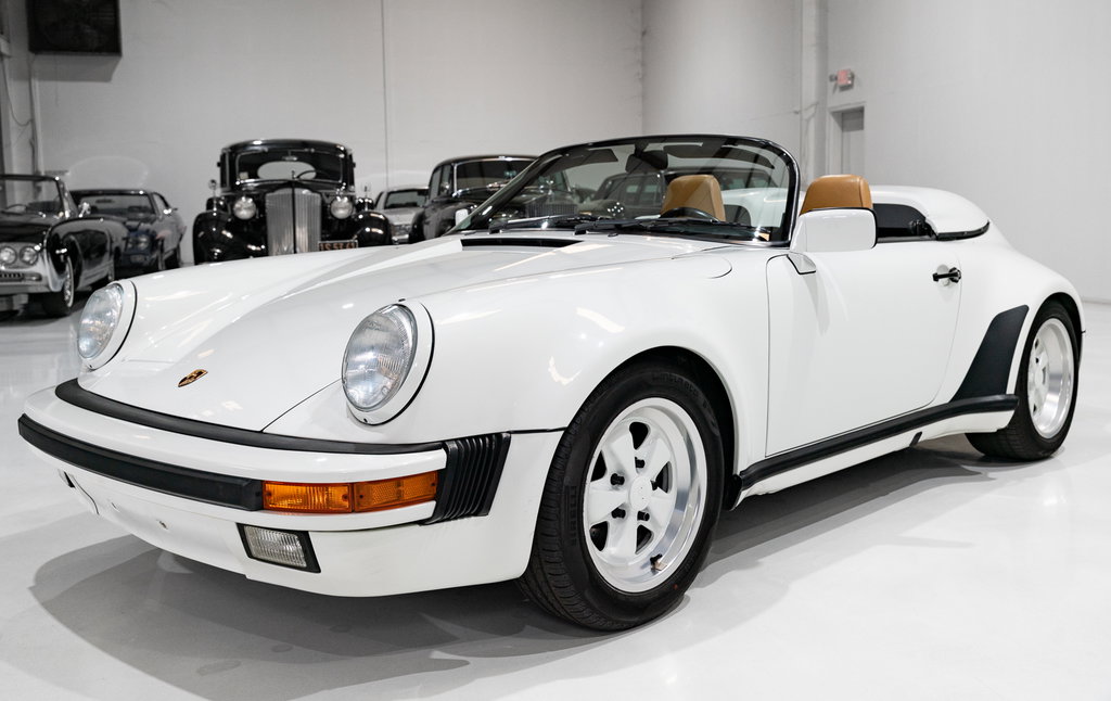 Porsche 911 Carrera 3.2 Speedster (US)