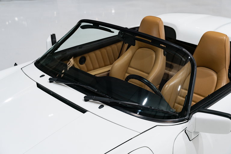 Porsche 911 Carrera 3.2 Speedster (US)