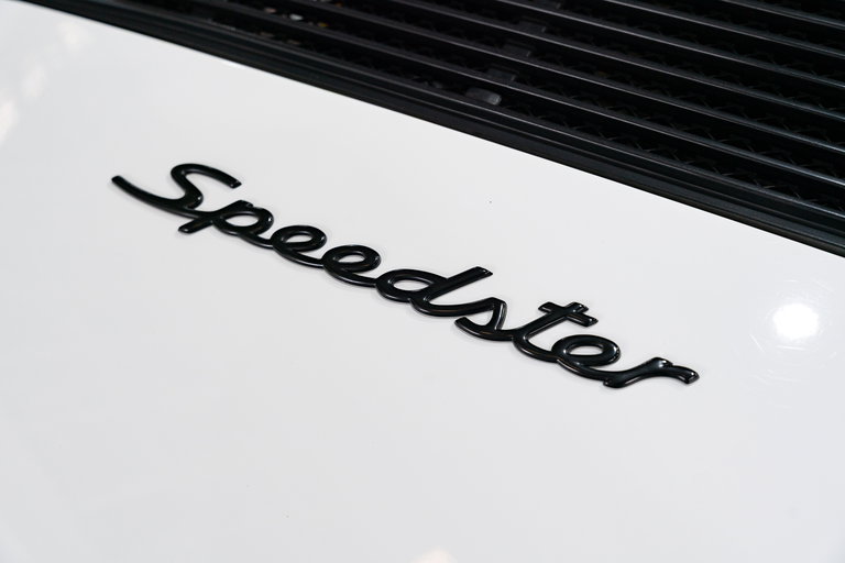 Porsche 911 Carrera 3.2 Speedster (US)