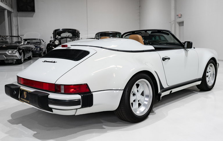 Porsche 911 Carrera 3.2 Speedster (US)