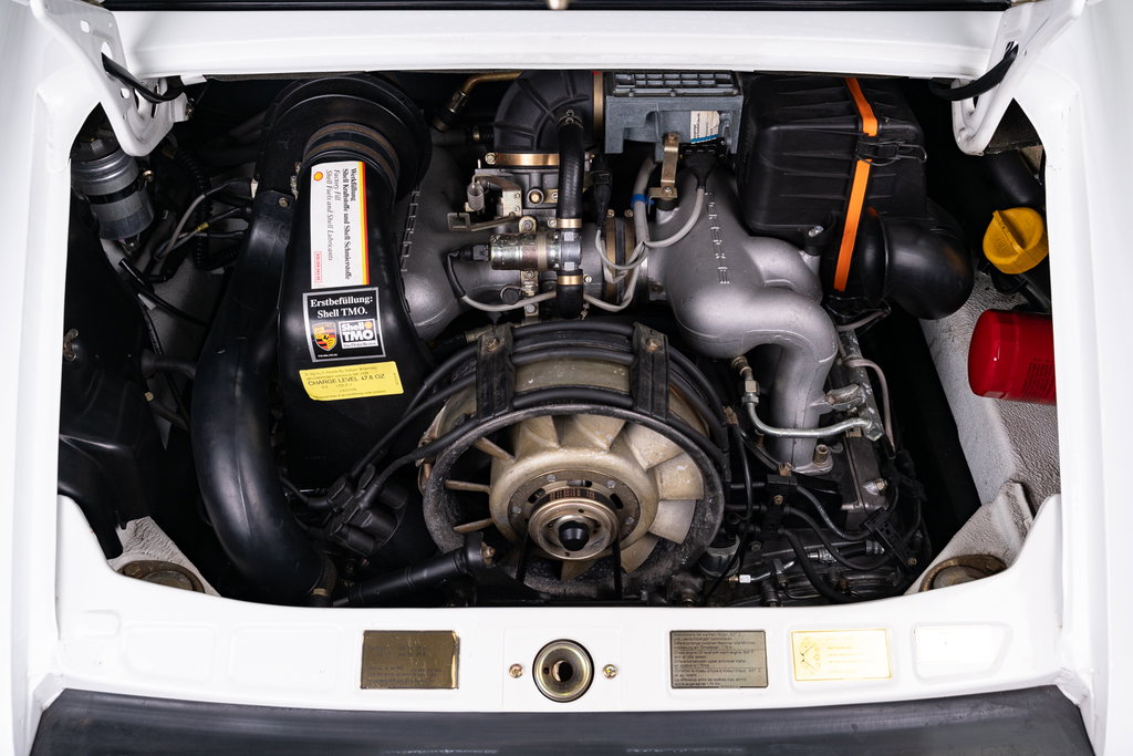 Porsche 911 Carrera 3.2 Speedster (US)