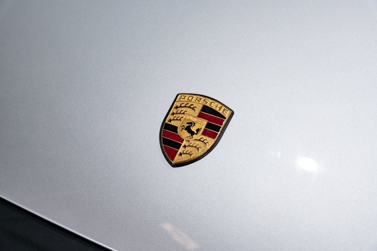 Porsche 911 Carrera 3.2 “25 Jahre 911”