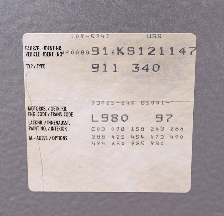 Porsche 911 Carrera 3.2 “25 Jahre 911”