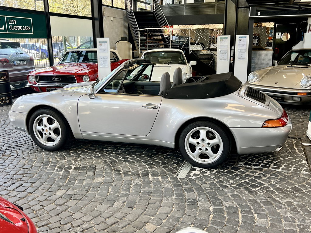 Porsche 993 Carrera