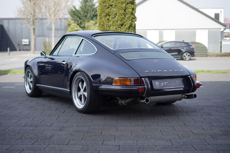 Porsche 911 Backdate