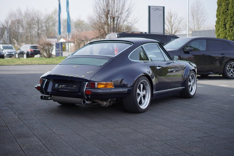 Porsche 911 Backdate