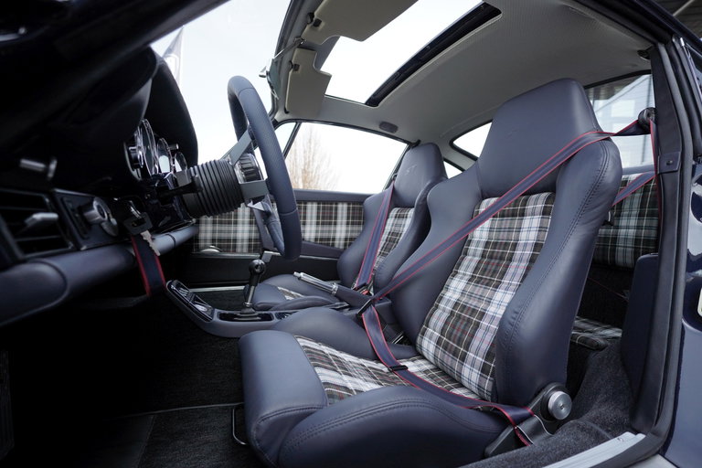 Porsche 911 Backdate