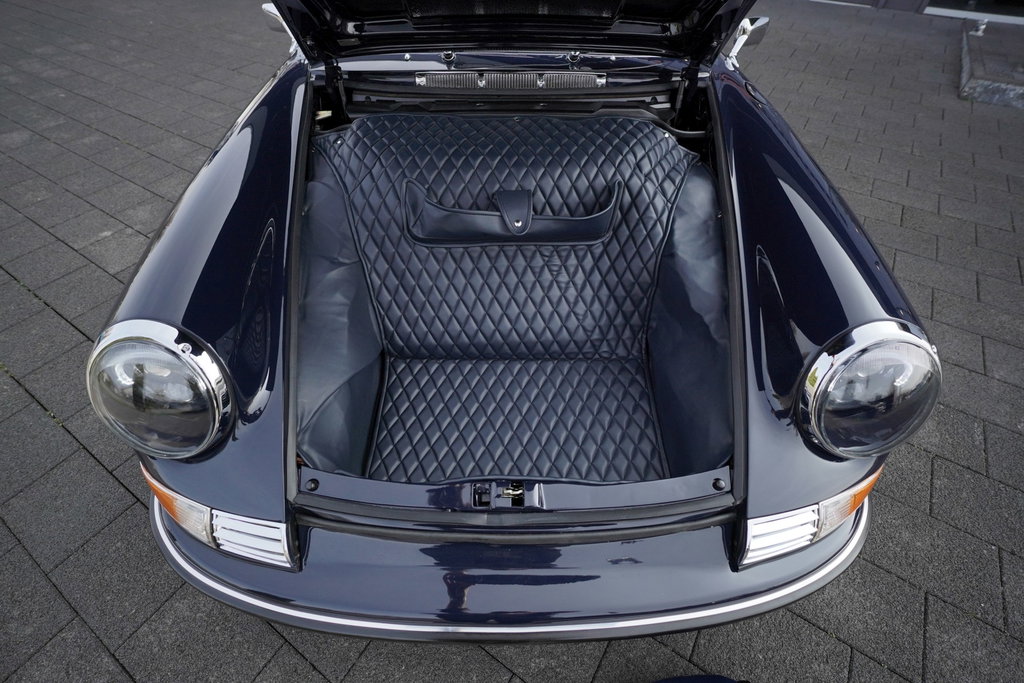Porsche 911 Backdate