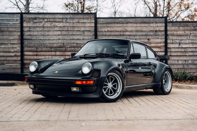 Porsche 911 Turbo 3.3