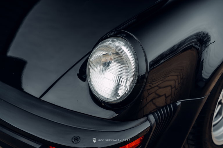 Porsche 911 Turbo 3.3 (US)