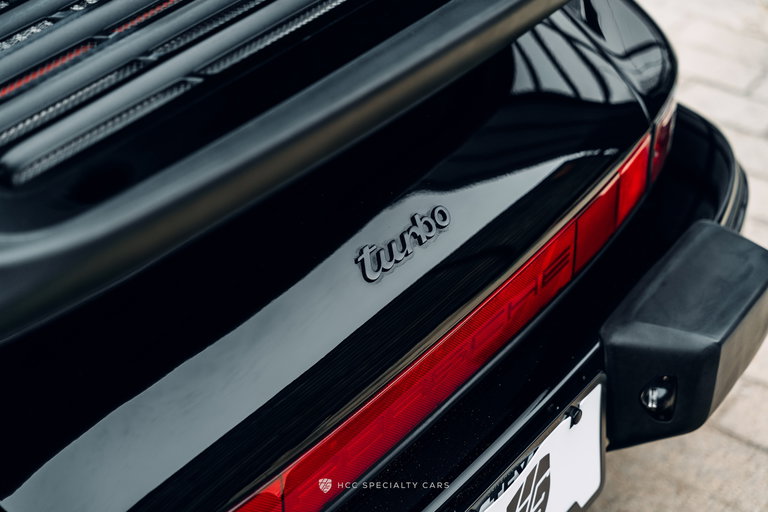 Porsche 911 Turbo 3.3 (US)