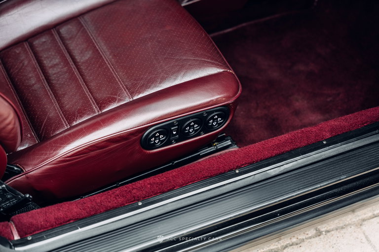 Porsche 911 Turbo 3.3 (US)